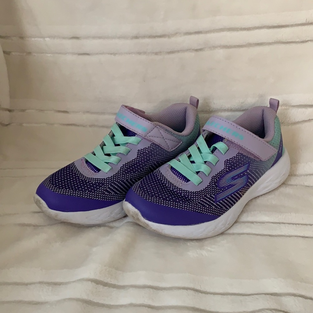 Skechers Slip On Style
